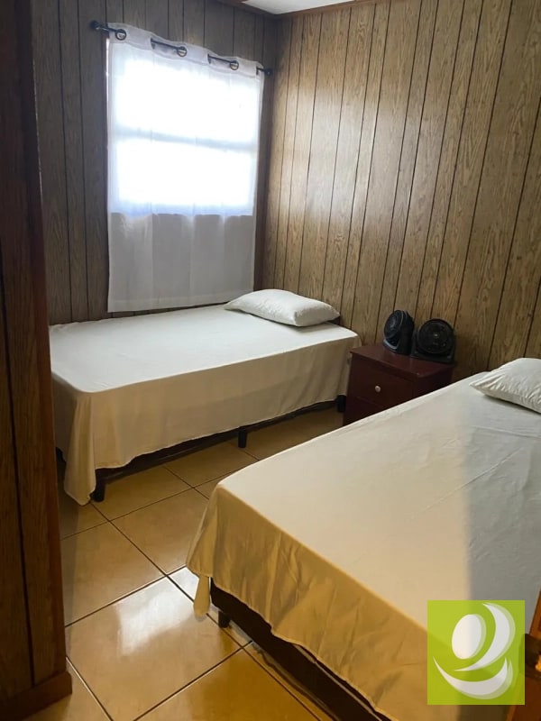 CHALET EN VENTA EN VILLA CANALES - 2