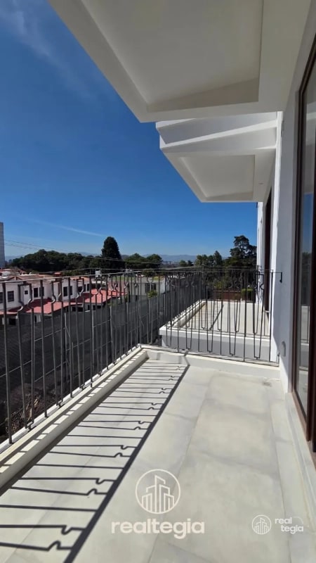 APARTAMENTO ANTARES DE CAYALÁ ZONA 16 - 1