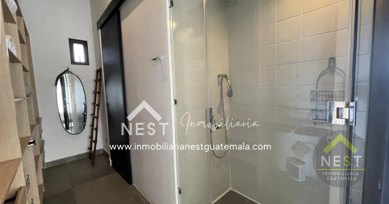 Penthouse amueblado con acabados de lujo y una terraza única, en Renta | SHIFT CAYALÁ - Zona 16 - 9