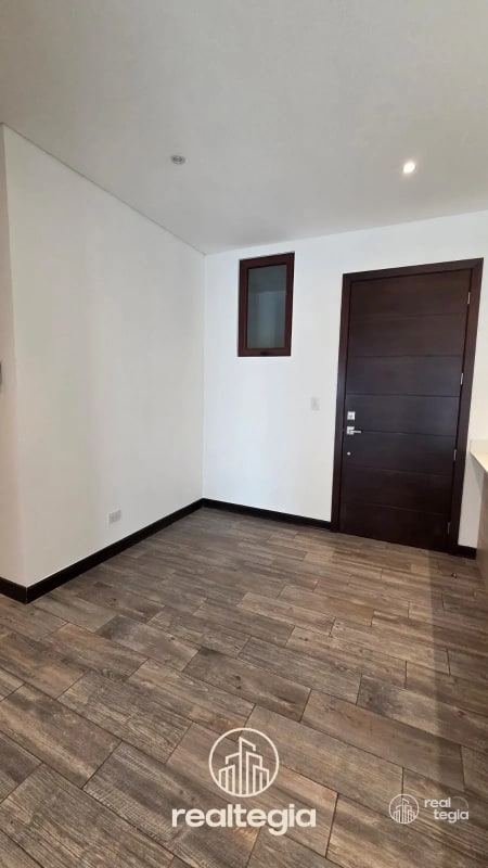 APARTAMENTO LIRIOS DE CAYALÁ ZONA 16 - 9