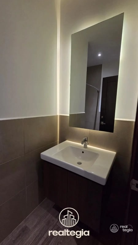 APARTAMENTO LIRIOS DE CAYALÁ ZONA 16 - 2