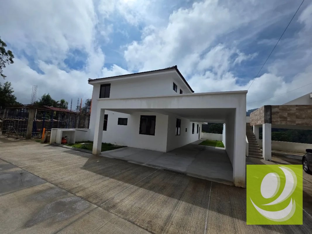VENDO CASA NUEVA CERCA DE ZONA 16 CERCA CRISTO REY - 9