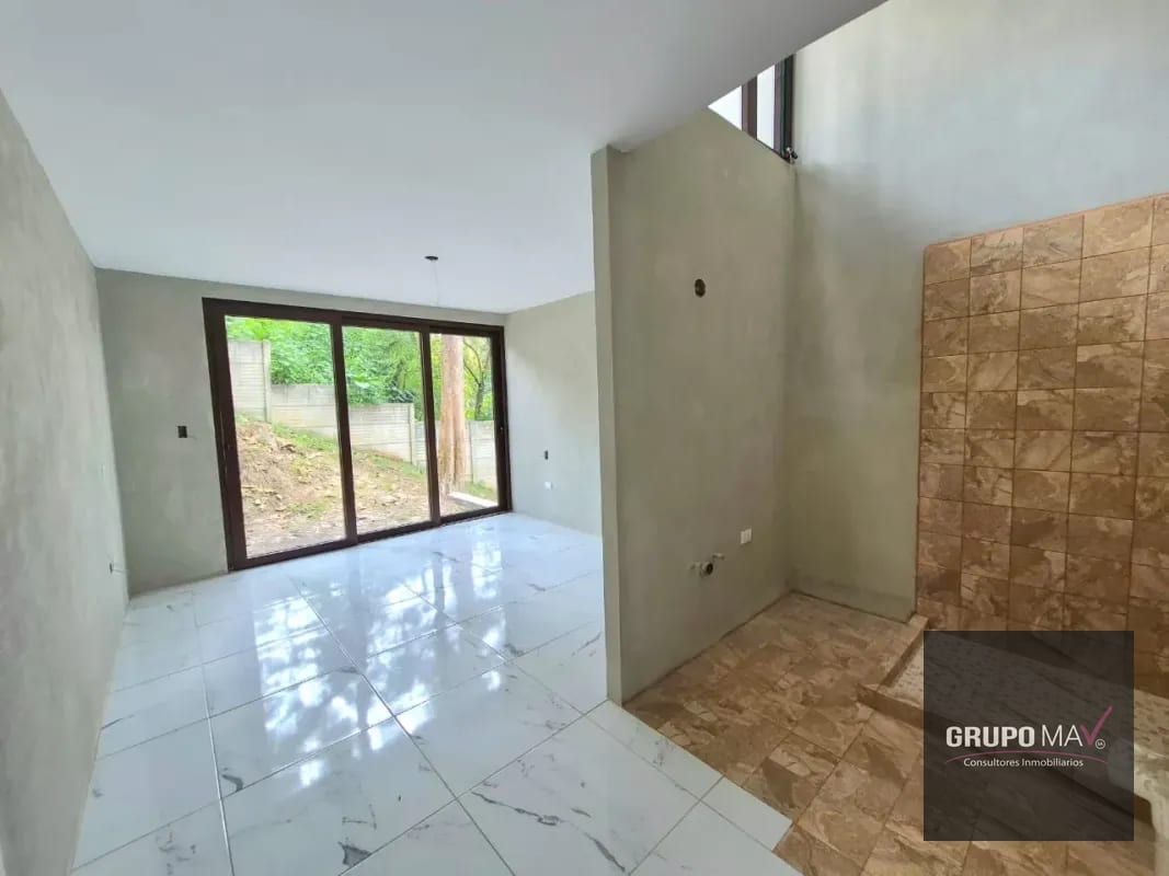 Casa en Obra gris Granjas La Castellana, Santiago Sacatepéquez — Casa en Venta en Santiago Sacatepéquez, Sacatepéquez — foto 4 de 8