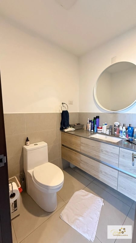 🌟 Venta de Apartamento en Exclusivo Edificio Mira– Zona 10 - 8
