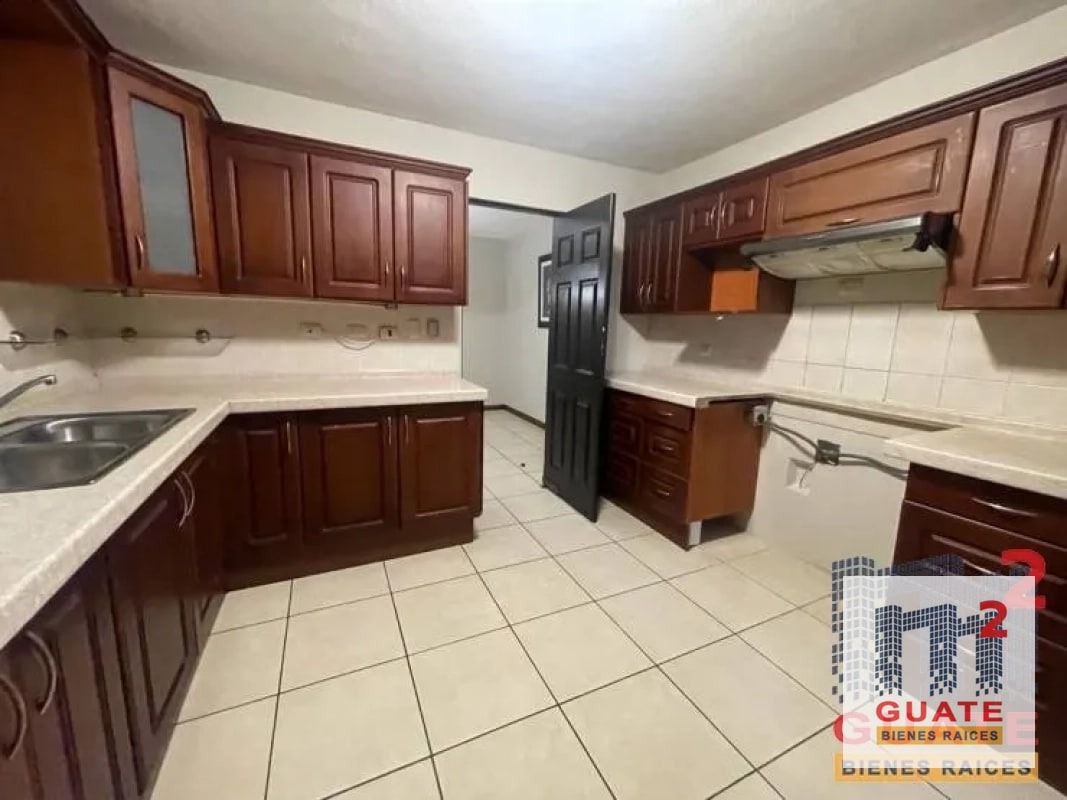 Casa en condominio en Venta, Mixco - 13
