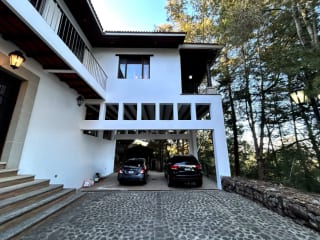 PROPIEDAD EN VENTA SOBRE CARRETERA INTERAMERICANA Km.33.8 — Casa en Venta en Santa Maria Cauqué, Sacatepéquez — miniatura 14 de 14