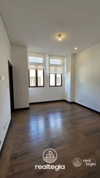 APARTAMENTO OLMOS DE CAYALÁ ZONA 16 — Apartamento en Alquiler en Zona 16, Guatemala, Ciudad — miniatura 9 de 12