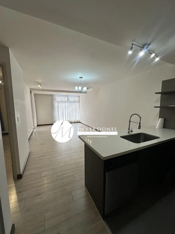 apartamento en renta en zona 10 — Apartamento en Alquiler en Zona 10, Guatemala, Ciudad — foto 13 de 15