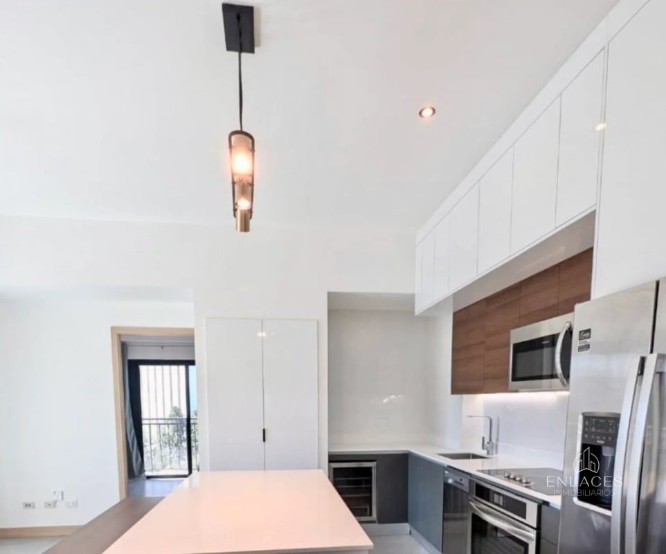 Zona 10 • Apartamento en Renta • Edificio Bonadiez - 14
