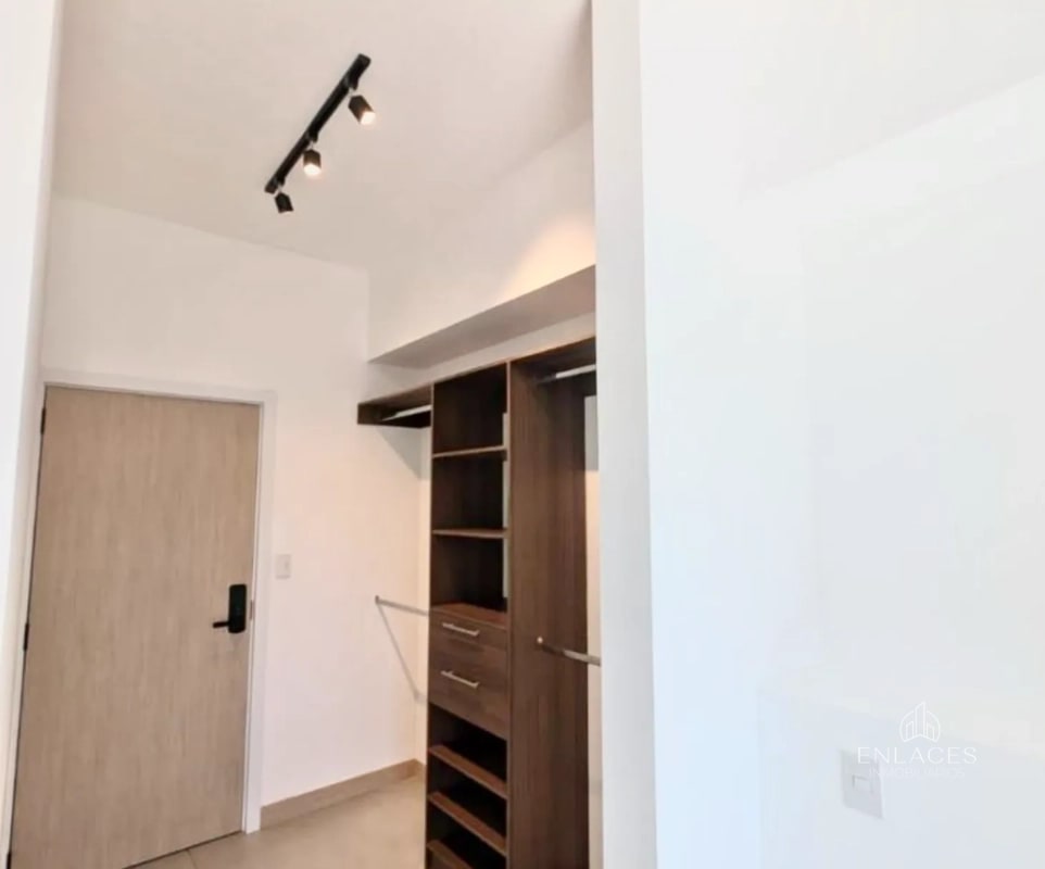 Zona 10 • Apartamento en Renta • Edificio Bonadiez - 10