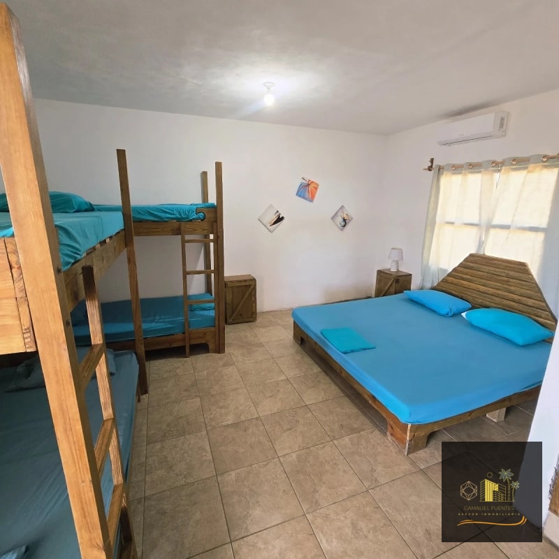 CHALET EN VENTA FRENTE AL MAR EN MONTERRICO - 1