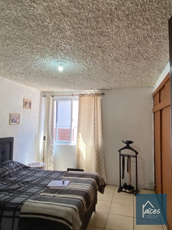 CASA EN VENTA ZONA 15 (D) - 10