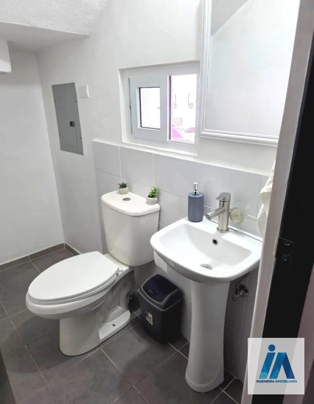 CASA EN VENTAšSecoya de Arrazola, Km 16.5 Fraijanes Una casa diseƱada para ofrecer comodidad con una increĆble terraza con pĆ©rgola ideal para tus reuniones sociales. ā Casa en Venta en Fraijanes, Carretera a El Salvador, Guatemala, Ciudad ā foto 4 de 14
