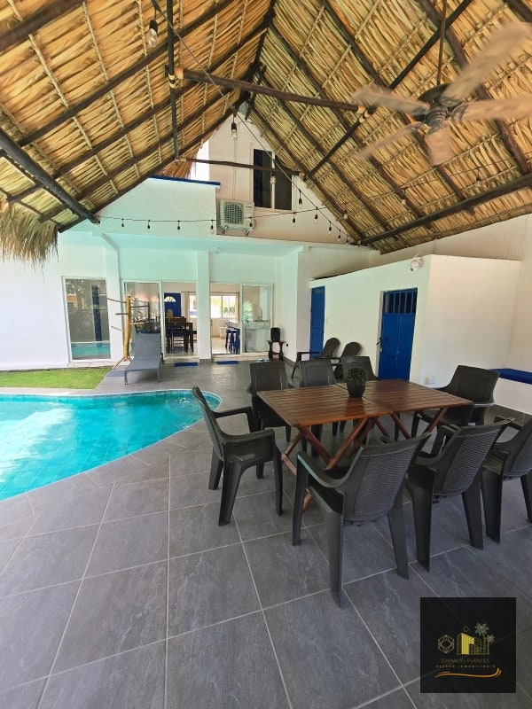 Casa de Playa en Venta en Monterrico/ Con registro de Propiedad - 14