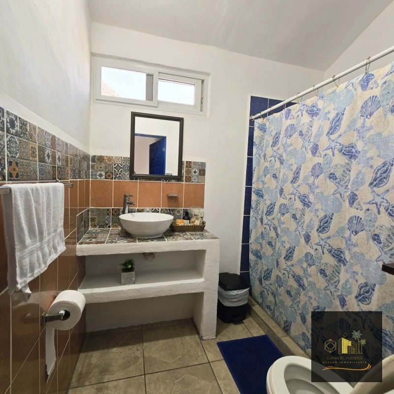 Casa de Playa en Venta en Monterrico/ Con registro de Propiedad - 8