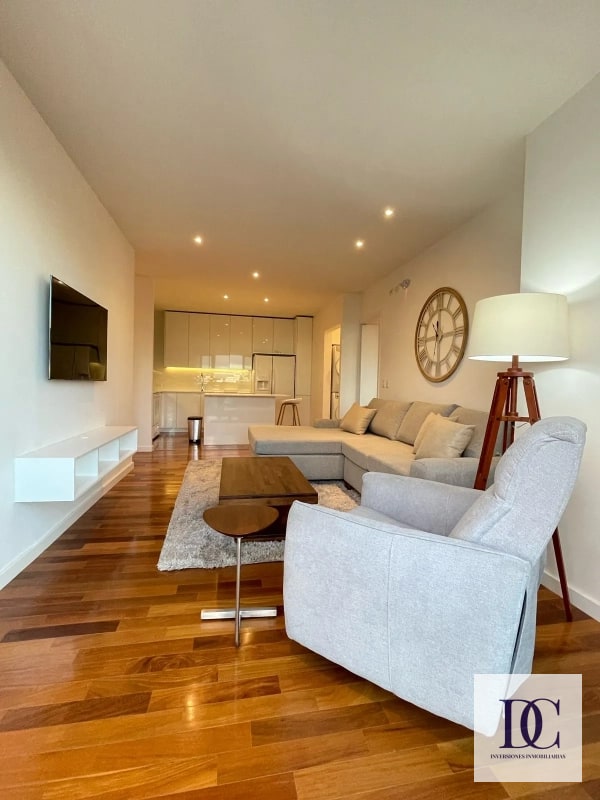📍 APARTAMENTO AMUEBLADO EN RENTA – EDIFICIO LUCCA | ZONA 10 - 13
