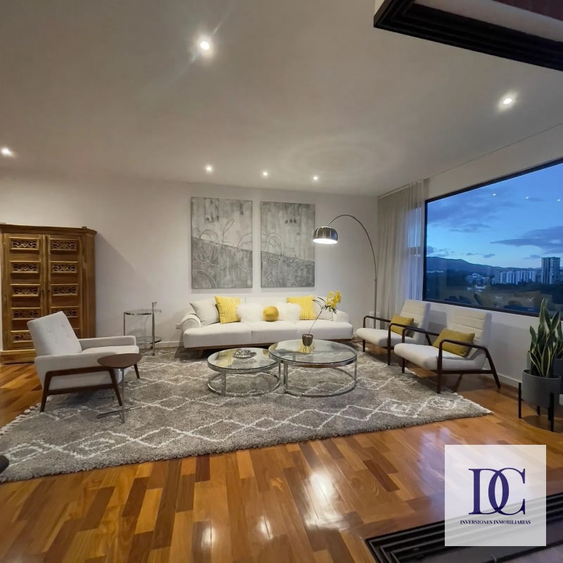 📍 APARTAMENTO AMUEBLADO EN RENTA – EDIFICIO LUCCA | ZONA 10 - 12