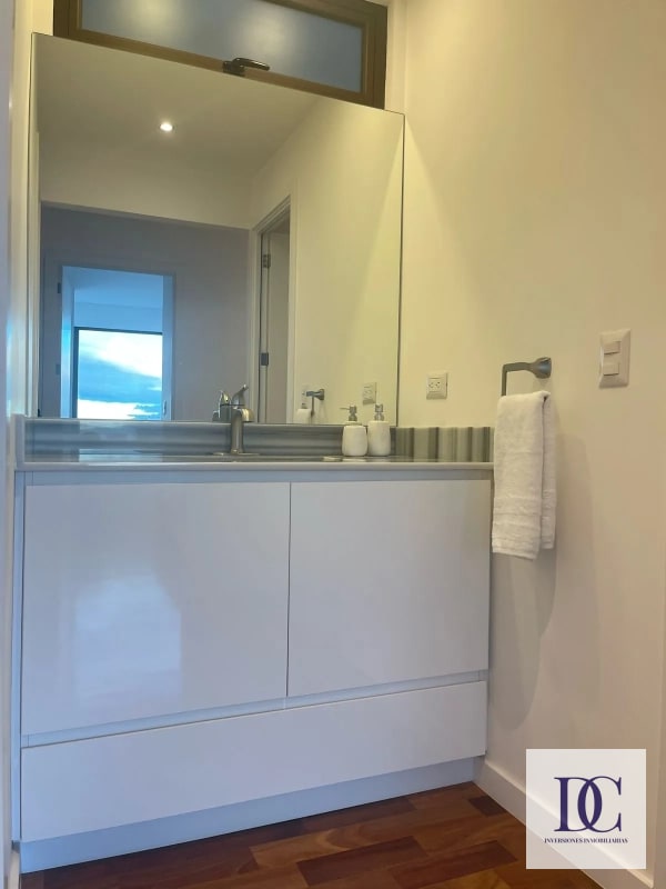 📍 APARTAMENTO AMUEBLADO EN RENTA – EDIFICIO LUCCA | ZONA 10 - 4