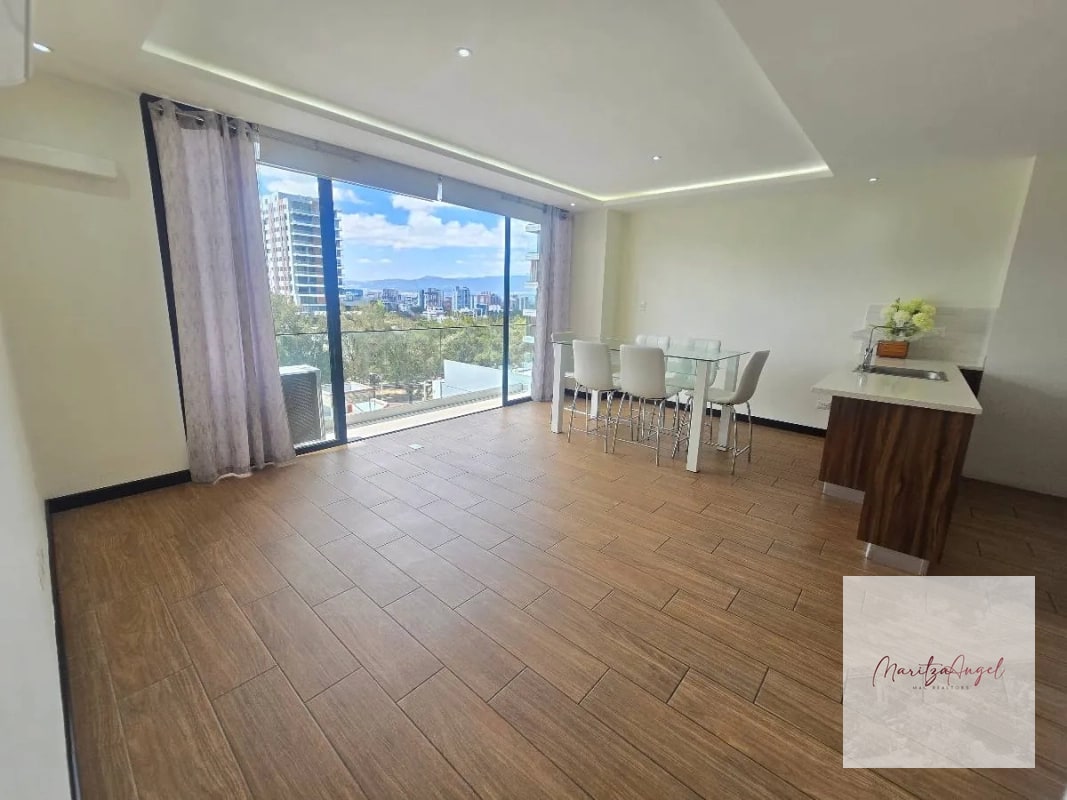 VENTA DE APARTAMENTO EN ZONA 15 TORRE PRAGA - 14