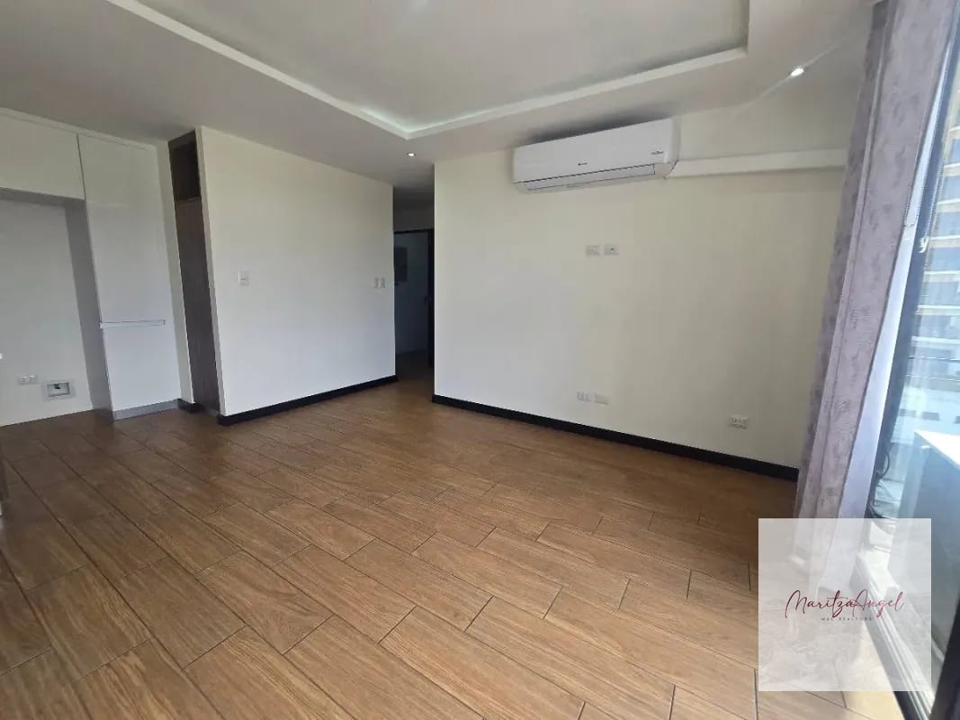 VENTA DE APARTAMENTO EN ZONA 15 TORRE PRAGA — Apartamento en Venta en Zona 15, Guatemala, Ciudad — foto 5 de 15