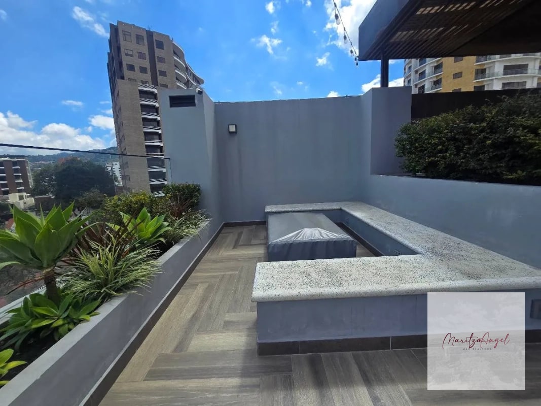 VENTA DE APARTAMENTO EN ZONA 15 TORRE PRAGA - 3