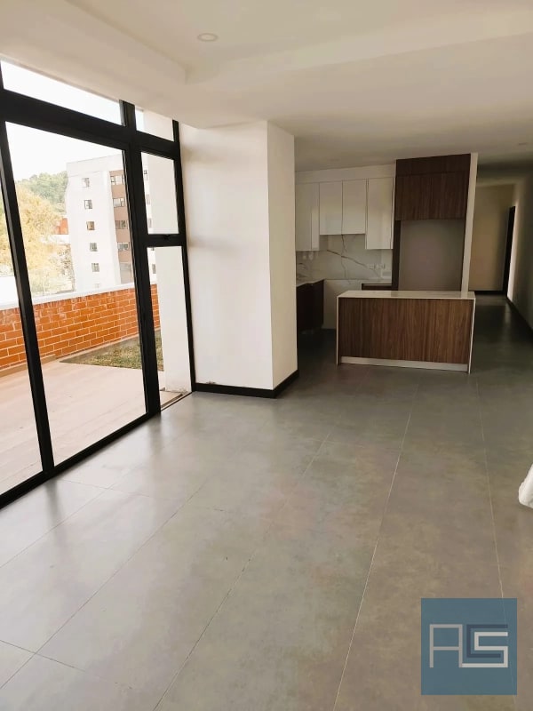 *Moderno Apto para estrenar en Alquiler de 3 habitaciones con jardín y dorm de servicio en Vista Hermosa II, zona 15* — Apartamento en Alquiler en Arles, Zona 15, Guatemala, Ciudad — foto 3 de 17