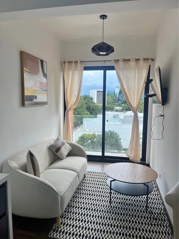 Apartamento en Alquiler | Edificio Brunelo | Zona 10 | Amueblado y excelente ubicación — Apartamento en Alquiler en Brunelo, Zona 10, Guatemala, Ciudad — foto 1 de 9