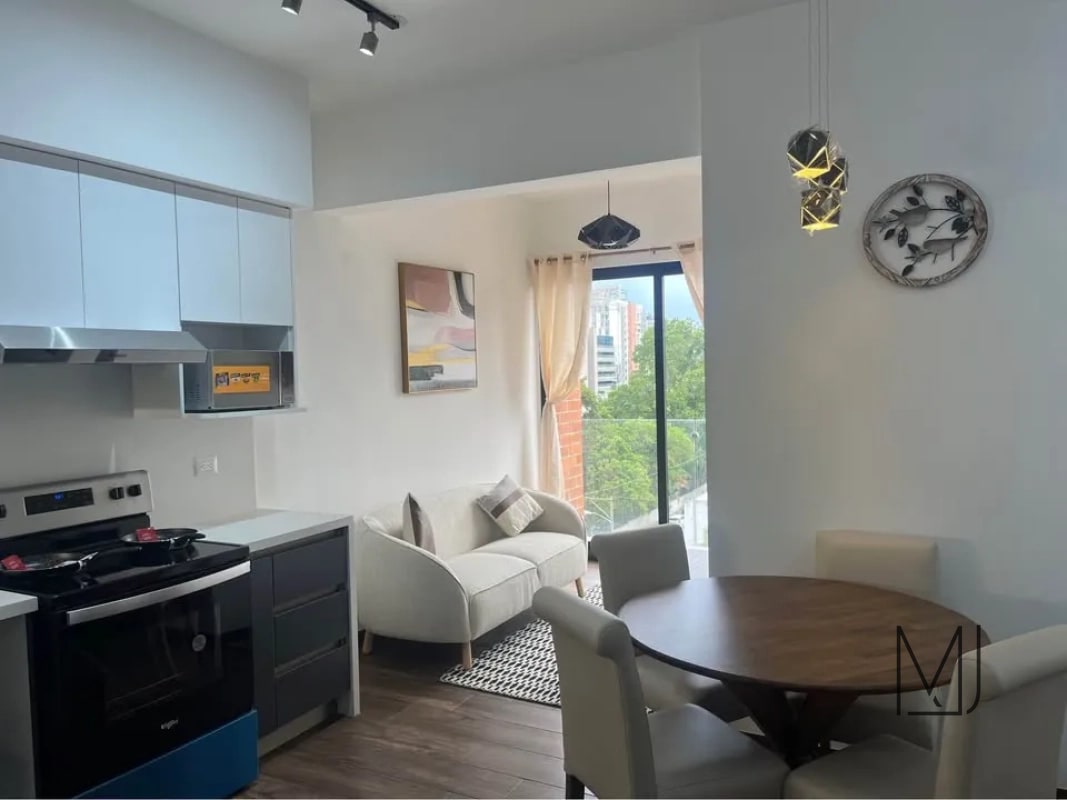 Apartamento en Alquiler | Edificio Brunelo | Zona 10 | Amueblado y excelente ubicación — Apartamento en Alquiler en Brunelo, Zona 10, Guatemala, Ciudad — foto 9 de 9