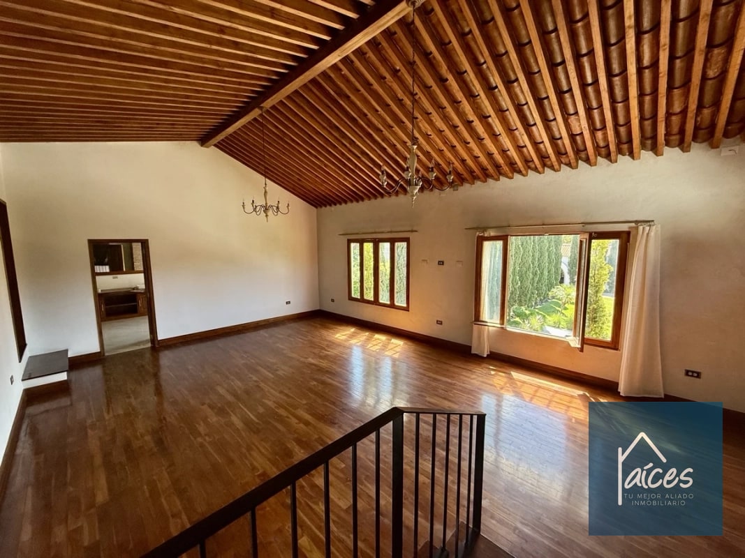 Villa italiana en venta en Antigua Guatemala (D) - 9