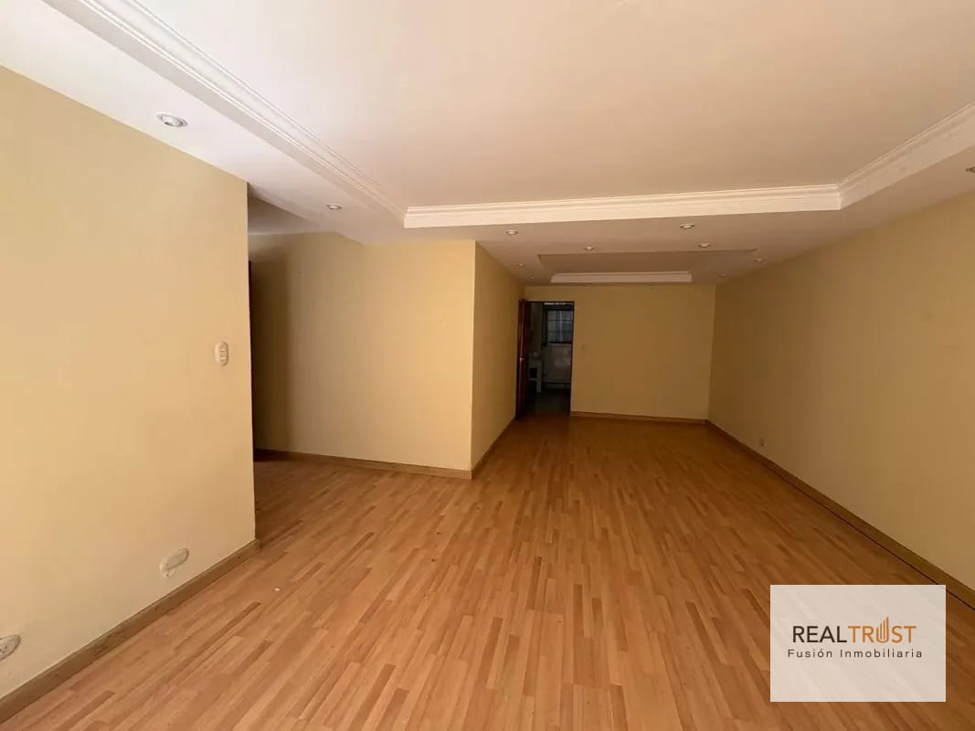Casa en renta zona 14 para VIVIENDA u OFICINA — Casa en Alquiler en Zona 14, Guatemala, Ciudad — foto 1 de 15