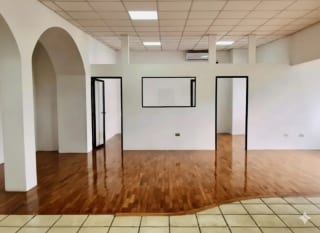 Oficina en renta, Edificio Caracol zona 13 — Oficina en Alquiler en Zona 13, Guatemala, Ciudad — miniatura 7 de 8