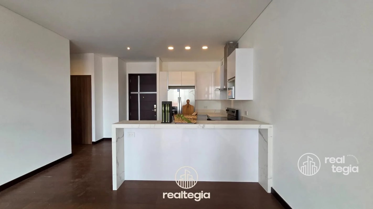 APARTAMENTO EN NOGALES DE CAYALÁ ZONA 16 - 15