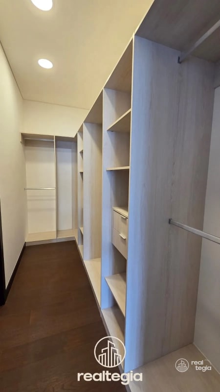 APARTAMENTO EN NOGALES DE CAYALÁ ZONA 16 - 4