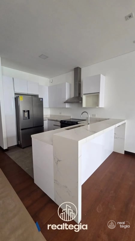 APARTAMENTO NOGALES DE CAYALÁ ZONA 16 - 9