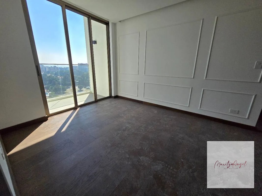 VENTA DE APARTAMENTO EN ZONA 10 PARA ESTRENAR - 5