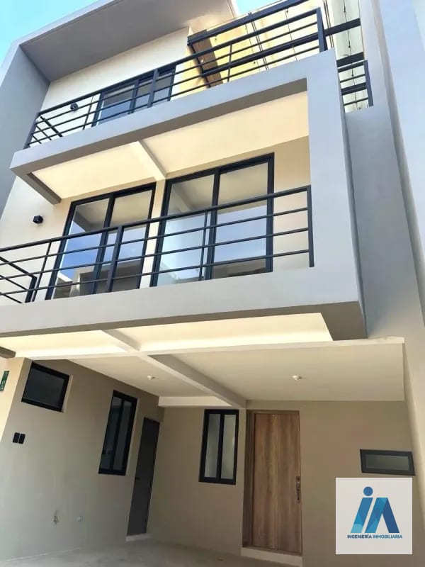 CASA EN ALQUILER – Condominio Danté Kanajuyú, Zona 16 — Casa en Alquiler en Zona 16, Guatemala, Ciudad — foto 1 de 15