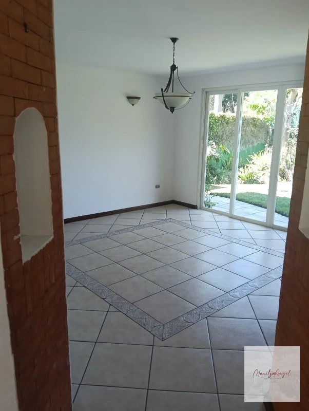 CASA EN VENTA RESIDENCIAL SAN ANTONIO CAREETERA A EL SALVADOR - 5