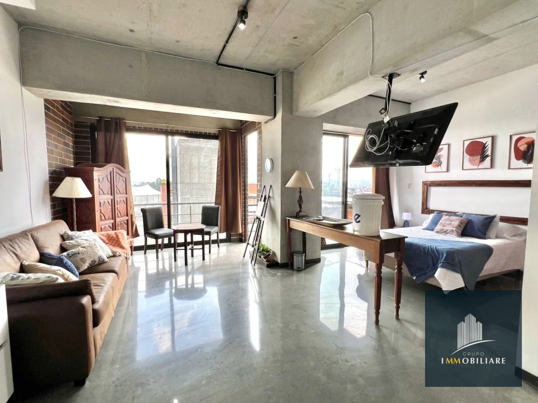Apartamento amueblado en venta 4 Grados Norte, zona 4 - 13