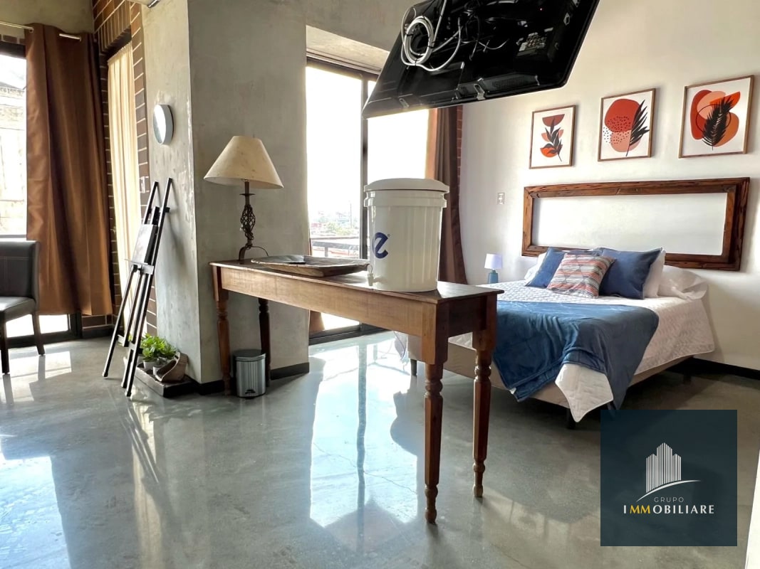 Apartamento amueblado en venta 4 Grados Norte, zona 4 - 12