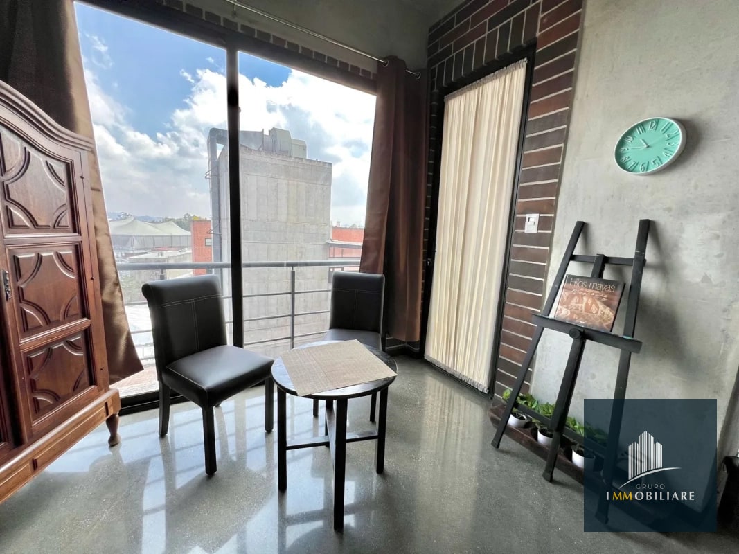 Apartamento amueblado en venta 4 Grados Norte, zona 4 - 10