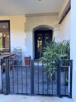 CASA EN VENTA CON PISCINA – LAZOS DE FRAIJANES; KM.20 CAES — Casa en Venta en Lazos de Fraijanes, Carretera a El Salvador, Guatemala, Ciudad — miniatura 6 de 15