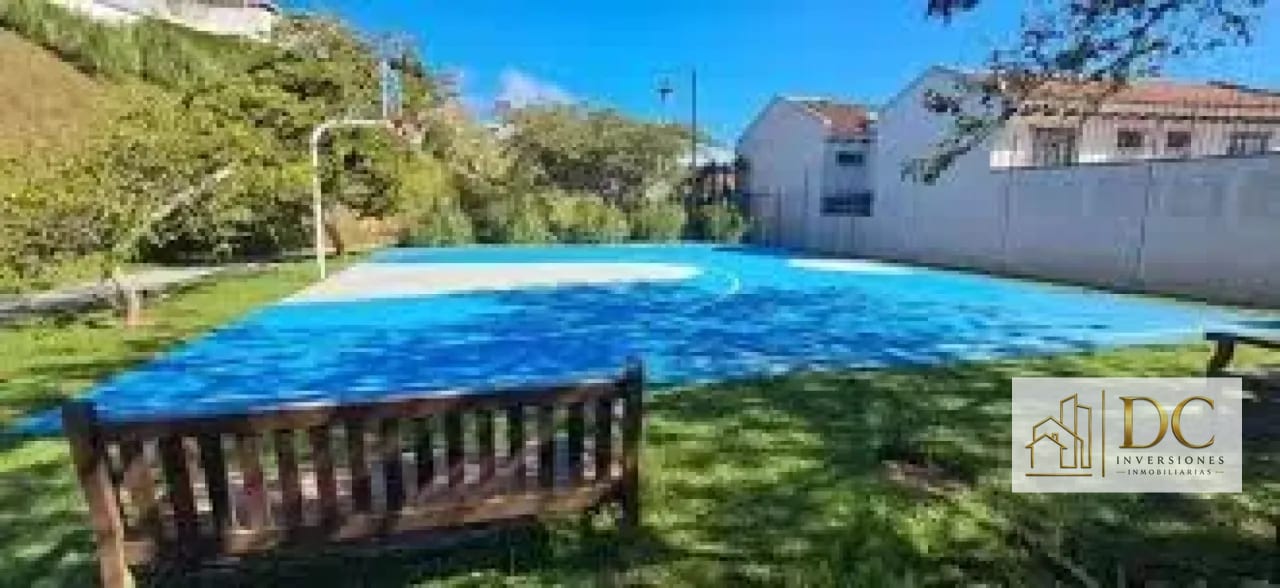 CASA EN VENTA CON PISCINA – LAZOS DE FRAIJANES; KM.20 CAES — Casa en Venta en Lazos de Fraijanes, Carretera a El Salvador, Guatemala, Ciudad — foto 3 de 15