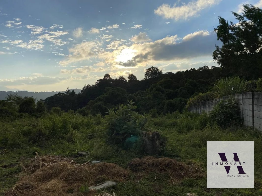 Terreno sobre carretera a El Salvador km. 21.5 - 3