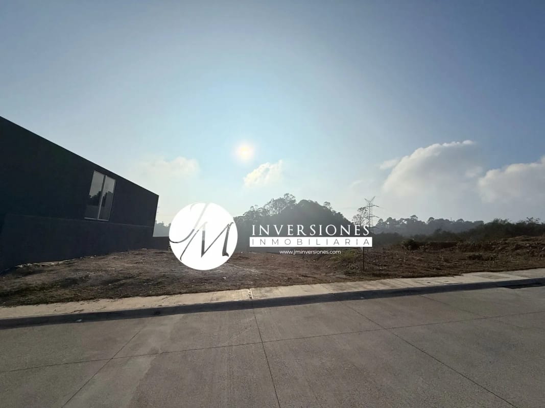 terreno en venta en zona 16 - Miniatura 7