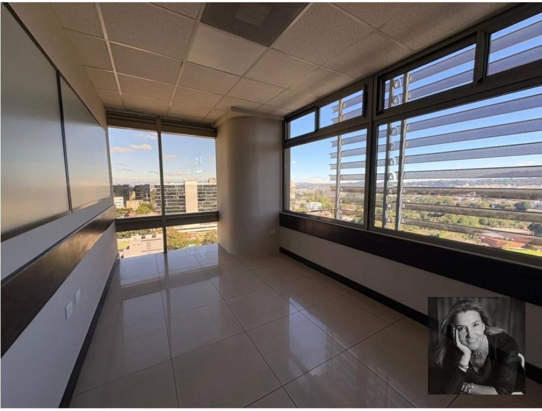 Oficinas en Venta en Centro Empresarial Zona Pradera – Zona 10 - 14