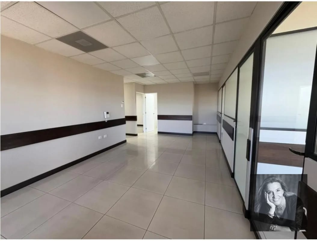 Oficinas en Venta en Centro Empresarial Zona Pradera – Zona 10 — Oficina en Venta en Zona Pradera, Zona 10, Guatemala, Ciudad — foto 12 de 14