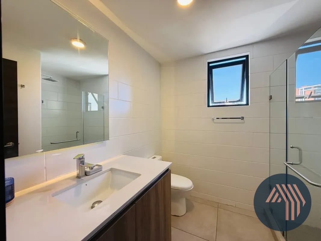 ALQUILER DE CÉNTRICO APART/STUDIO - ELEMENTO, ZONA 13 — Apartamento en Alquiler en Elemento Plaza Berlín, Zona 13, Guatemala, Ciudad — foto 11 de 17