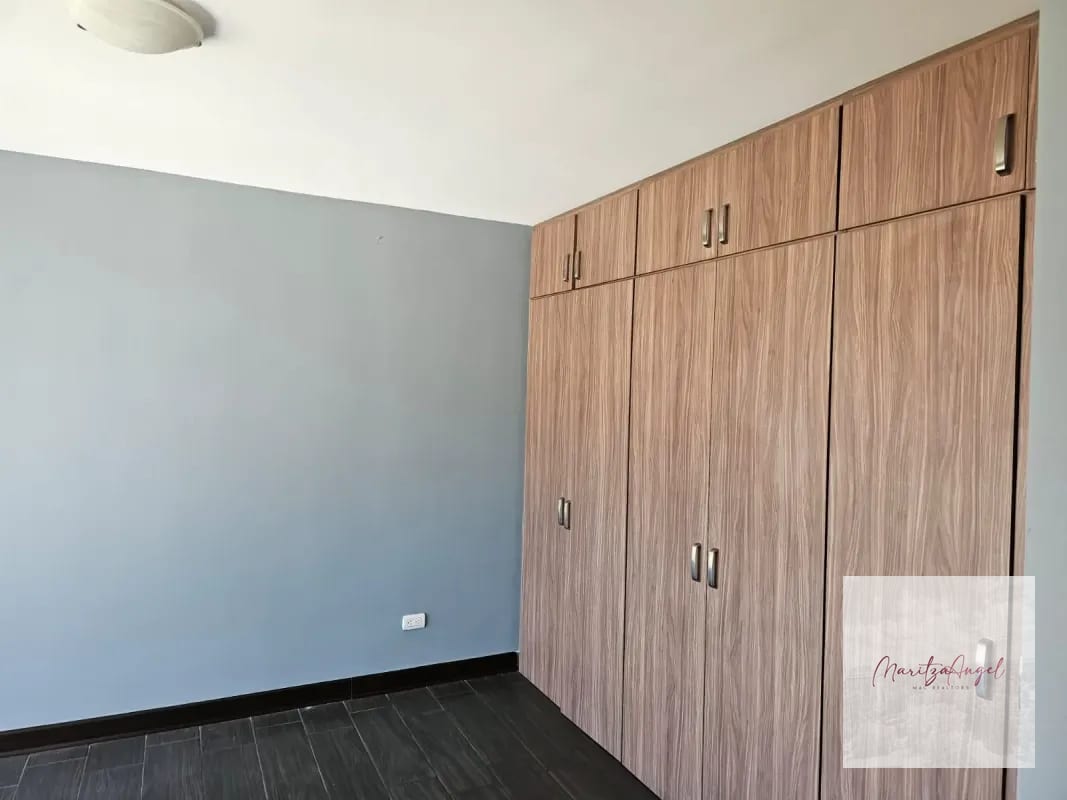 APARTAMENTO EN VENTA EDIFICIO TREO ZONA 4 EL NARANJO — Apartamento en Venta en Zona 4 Mixco, Guatemala, Ciudad — foto 3 de 12