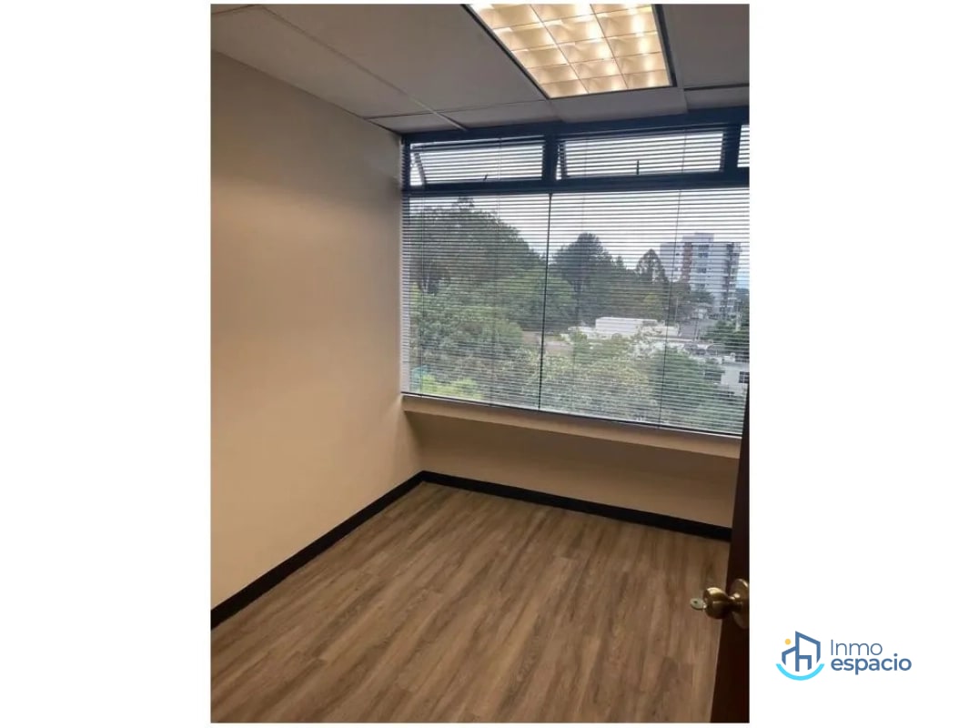 Clínica en renta en Vista Hermosa Zona 15 – Dentro de Multimedica - 10
