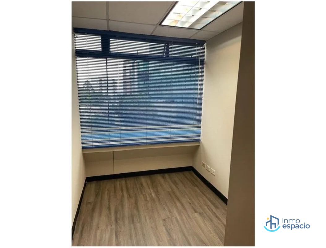 Clínica en renta en Vista Hermosa Zona 15 – Dentro de Multimedica - 9
